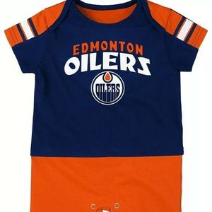 Outerstuff NHL Boys Newborn & Infant Romper 6-9M